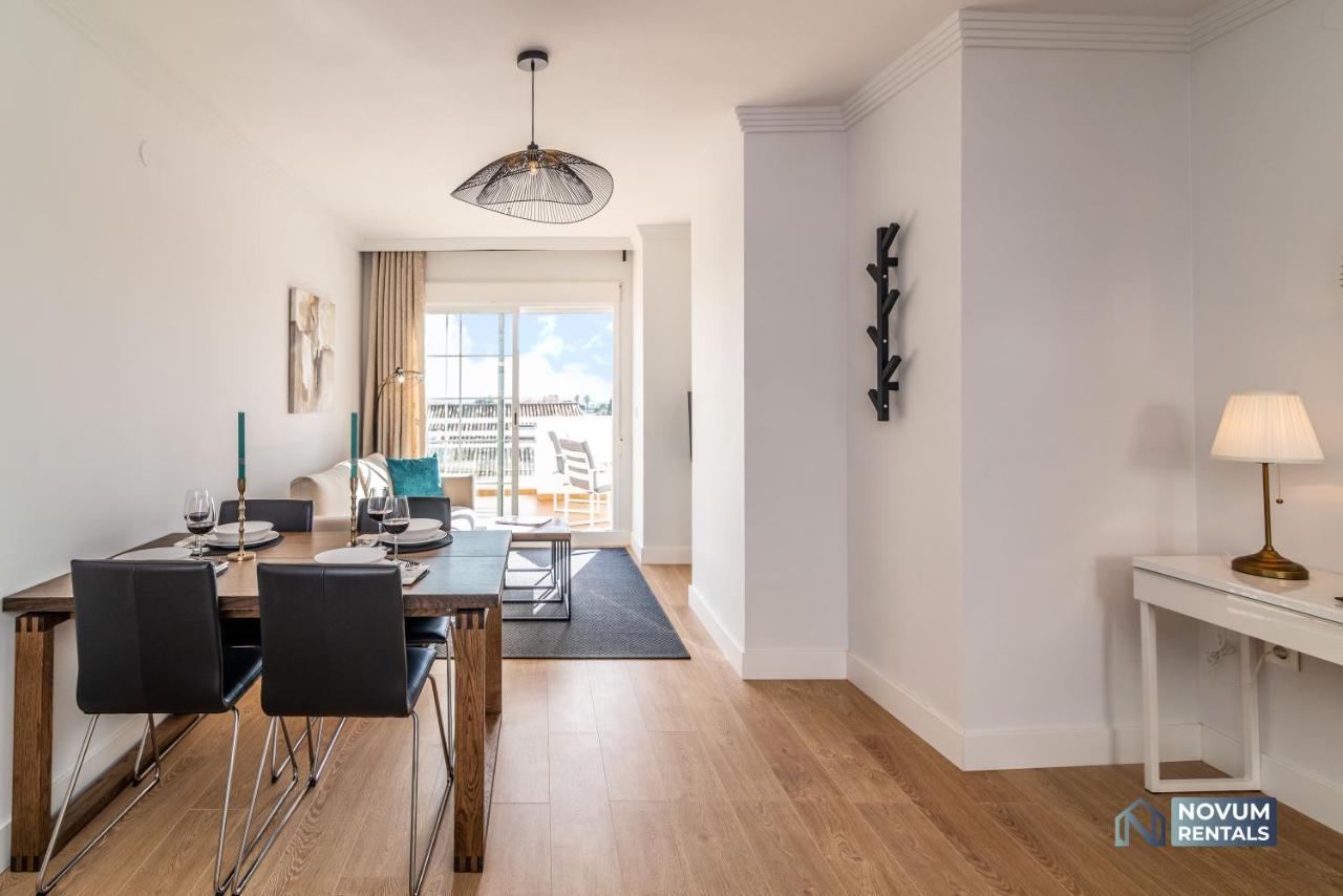 Apartment Sunlit 2 Bdrm With View In Centro Plaza *
