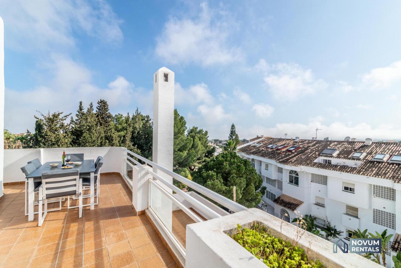 Sunlit 2 Bdrm With View In Centro Plaza * Marbella