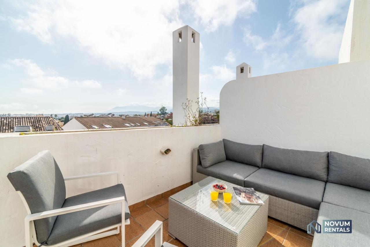 Sunlit 2 Bdrm With View In Centro Plaza Apartment *